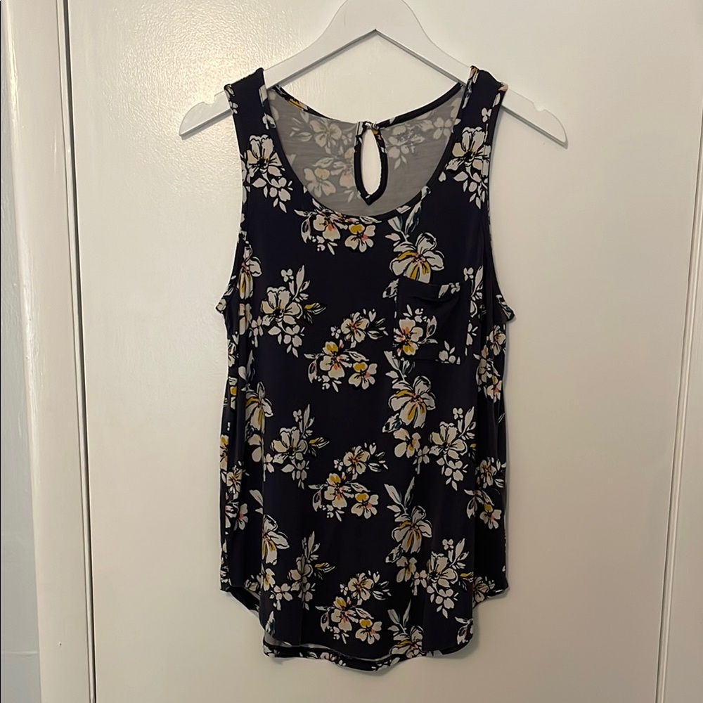 Market & Spruce Blue and Cream Sleeveless Tank Top